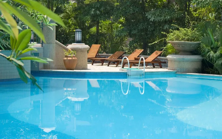 Beautiful Pool with Glass Beads